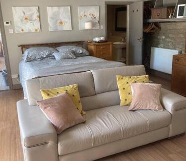 Cassington Apartment | Secret little hideaway - with proximity to Oxford