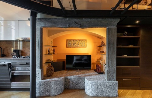 Riva Apartment | Secret Retreat With Lake View, Amazing 1Br Apartment By Halldis