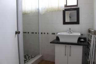 Leisure Crest Resort | Secret Sands Glenmore Beach