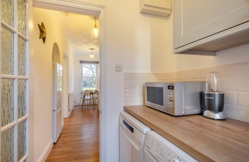 Overstrand Apartment | Secret Shores - Two Bedroom Apartment, Sleeps 4