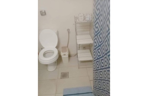 Catedral Apartment | Secure building with balcony and bay view.