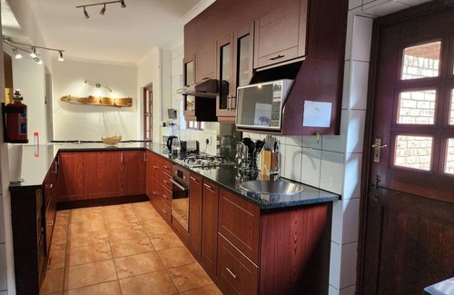 White River Villa | Secure Golf Estate Lifestyle - Kensington Lodge