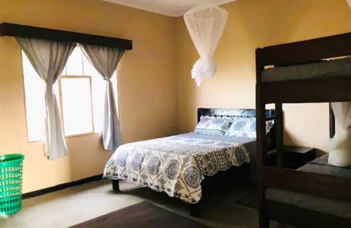 Lilongwe House | Secure, lovely 2 bedroom apartment in Lilongwe.