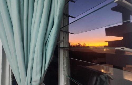 Green Point Apartment | Secure, quiet, studio retreat in Green Point