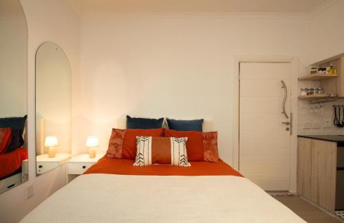 Green Point Apartment | Secure, quiet, studio retreat in Green Point