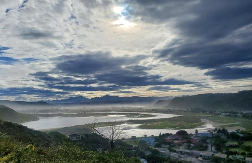 Sedgefield House | Sedgefield Views Holiday House with Stunning Panorama