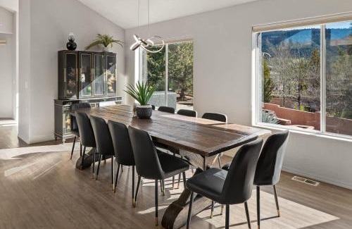 Oak Creek House | Sedona Stunner Hot Tub Red Rock Views