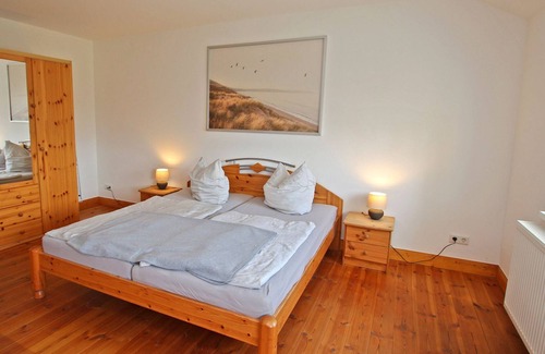 Muritz Apartment | SEE 11042 - Schwalbe - guest room Ankershagen SEE 11040