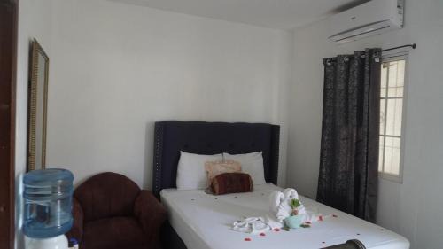 Belize City Apartment | See Belize RELAXING Studio with Sea View Infinity Pool & Overwater Deck