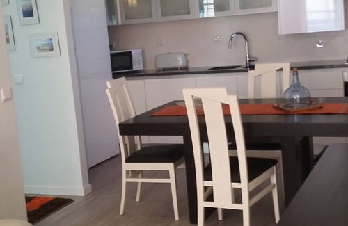 Sao Juliao da Figueira da Foz Apartment | See the Sea! 1 bedroom apartment five mins from Rio Mondego Marina
