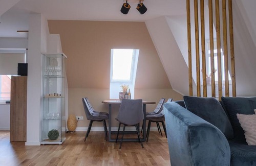 Kahnsdorf Apartment | See ums Eck Moderne Fewo am Hainer See