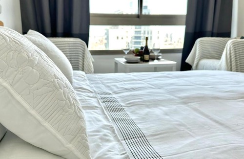 Netanya Apartment | See view studio near beach