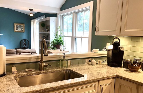 Saratoga Springs Apartment | See what our guests are saying.