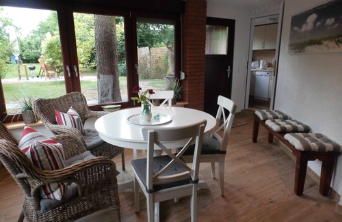 Altefaehr House | Seebadhaus right on the harbor + beach. The sandy beach is only 200 m away!