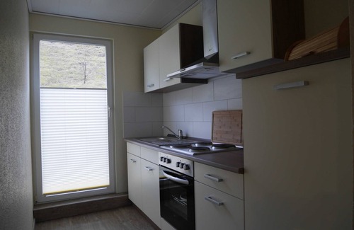 Benz Apartment | Seeblick - Ferienwohnung am Nepperminer See