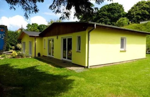 Benz Apartment | Seeblick - Ferienwohnung am Nepperminer See