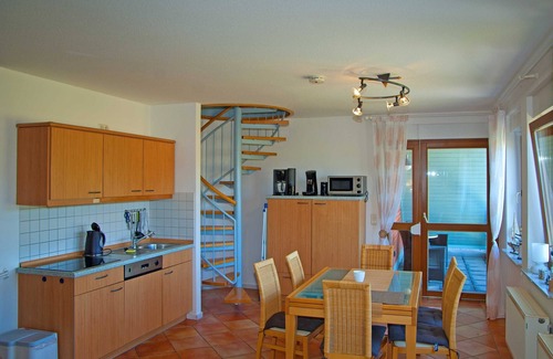 Neuensien Apartment | Seeblick UND Balkon - Ruhige Lage - Mönchgut 5