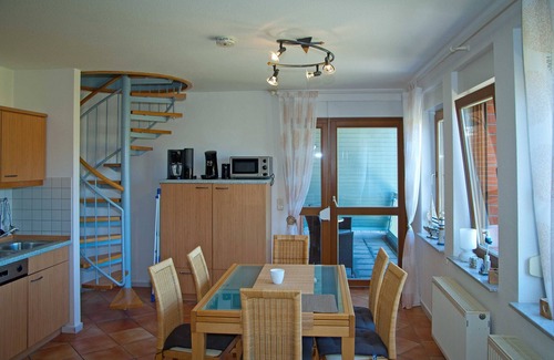 Neuensien Apartment | Seeblick UND Balkon - Ruhige Lage - Mönchgut 5