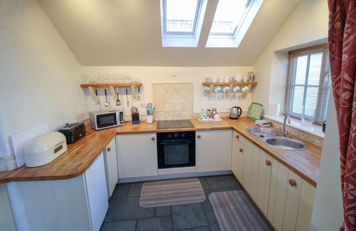 Staveley Cottage | Seed Howe Staveley - a cottage that sleeps 5 guests in 3 bedrooms