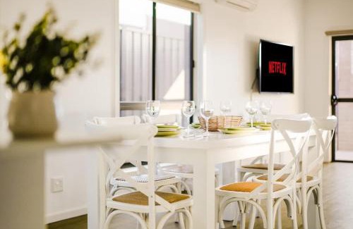 Melton South House | Seednest Modern Family house