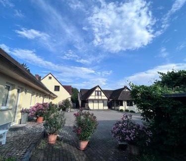 Hilpoltstein Cabin | Seeland Lodge