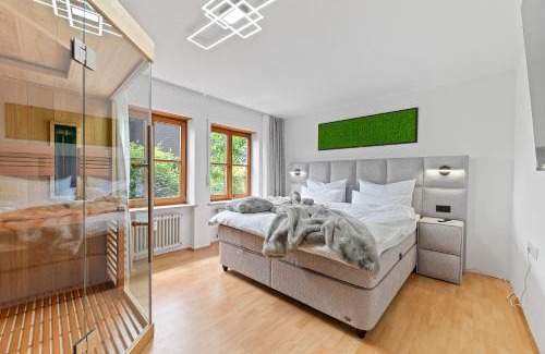 Ohningen Apartment | SeePanorama-Deluxe-Sauna-Massage-Garten-Tranpolin-Tischkicker-Tropical-BBQ-Parken