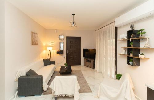 Mavromati Apartment | Sefis House