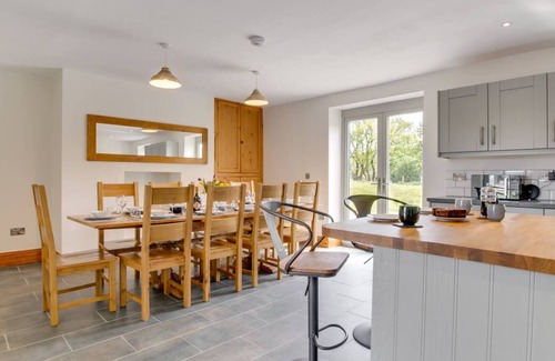 Denbigh House | Segrwyd Uchaf in the beautiful Denbigh