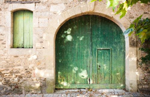 Alignan-du-Vent Bed & Breakfast | Seigneurie de Peyrat