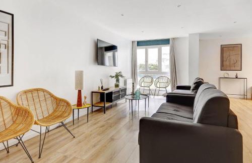 Amerique Apartment | Sejour elegant aux Buttes Chaumont pour 12 pers
