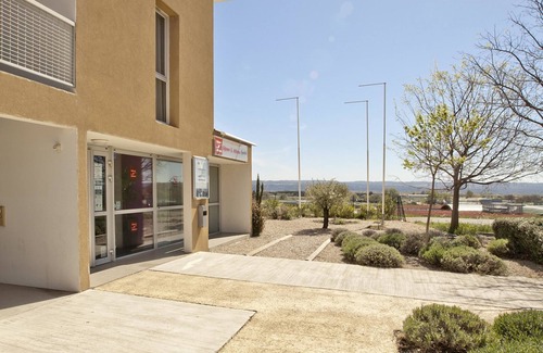 Manosque House | Sejours & Affaires Manosque Moulin Neuf