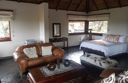 Vaalwater Cabin | Sekala Private Game Lodge