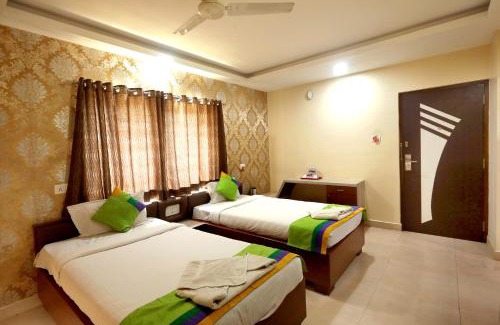 Perungudi Hotel | Sekaran Hotel OMR