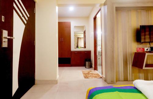Perungudi Hotel | Sekaran Hotel OMR