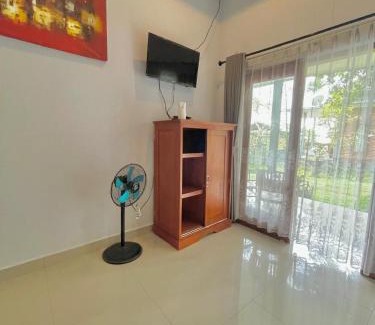 Sawan House | Sekumpul Accommodation