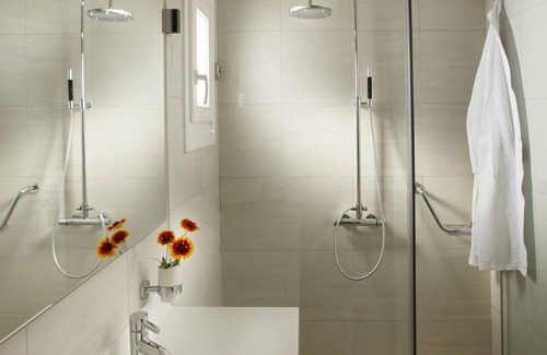 Chrisopigi House | Selana Suites