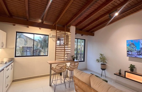 Santa Fe Apartment | SELECT Medellin-302-1-bedroom apartment with AC and WiFi Near El Poblado
