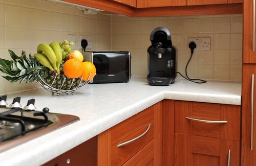 Reading Apartment | Select Serviced Accommodation - Hunters Wharf