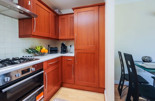 Reading Apartment | Select Serviced Accommodation - Hunters Wharf