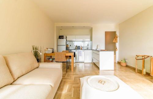 Le Lavandou Apartment | SELECT'soHOME - Magnifique studio au cœur du Lavandou pour 3 personnes avec vue mer ! - DREAM BEACH