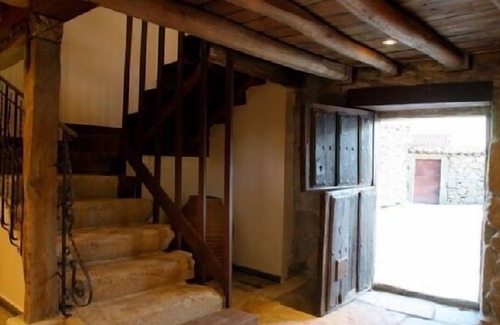 El Gejo de los Reyes Cottage | Self catering cottage La Abadía de Galicán for 10 people