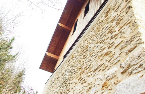 La Chapelle-en-Vercors House | Self-catering ecogîte in the heart of the forest at La Chapelle-en-Vercors