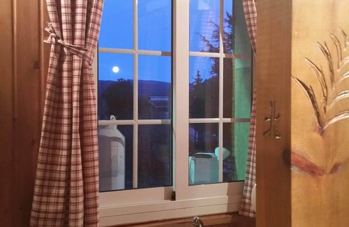 La Puebla de Castro Cottage | Self catering Los Arcos for 18 people