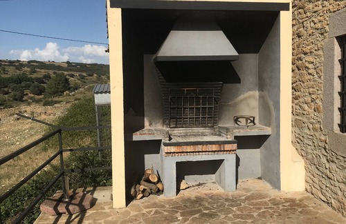 Vilafranca Cottage | Self catering Masia Matutano for 12 people