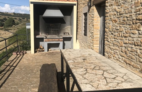Vilafranca Cottage | Self catering Masia Matutano for 12 people