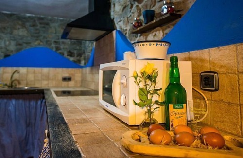 Oseja de Sajambre Cottage | Self catering El Encanto del Valleval for 4 people