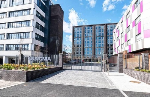 Old Trafford Apartment | Self Catering Accommodation Manchester