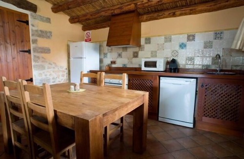 Vilar de Canes Cottage | Self catering Aldea Ecorural for 2 people