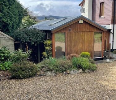 Enniskerry Apartment | Self catering apartment at Beechwalk House.