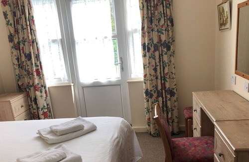 Les Pieces Apartment | Self-Catering Apartment in Guernsey